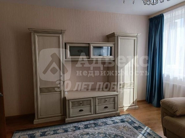 2-к квартира, 76 кв.м.