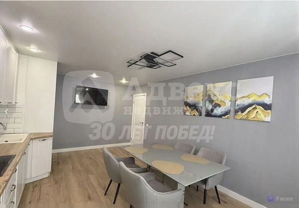 Квартира 3-комн., 87 м²