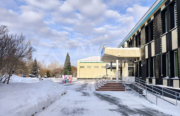 Квартира 3-комн., 64 м²