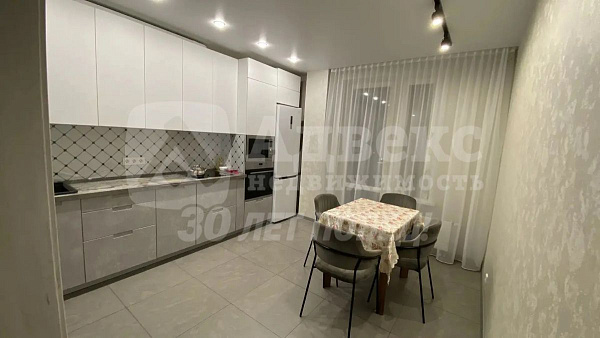 Квартира 2-комн., 59 м²