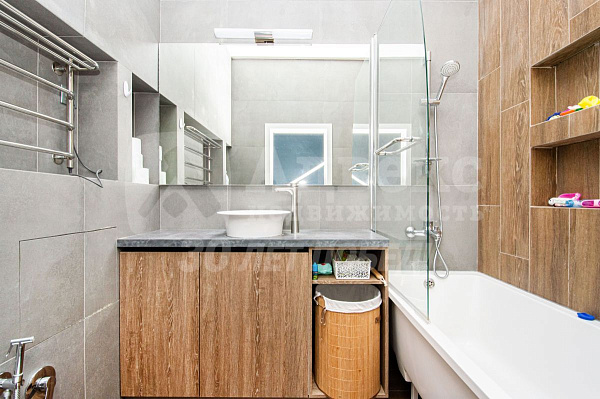 Квартира 2-комн., 66 м²