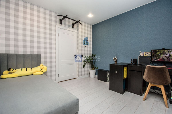 Квартира 3-комн., 80 м² Квартира 3-комн., 80 м²