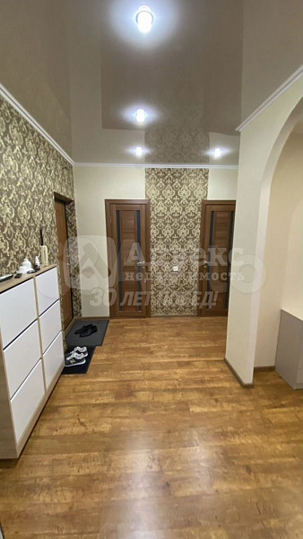Квартира 1-комн., 45 м²