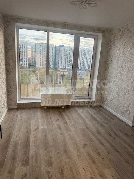 Квартира 2-комн., 67 м²