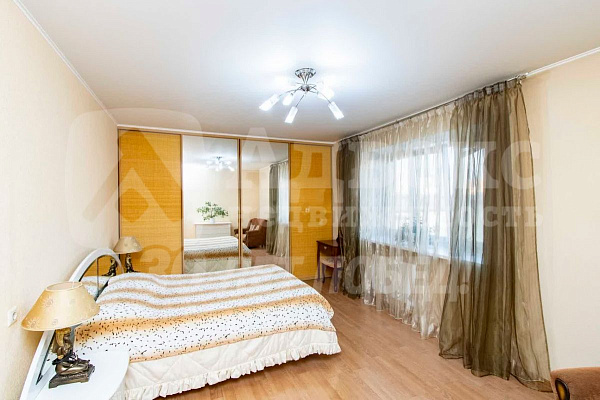Квартира 2-комн., 85.8 м²