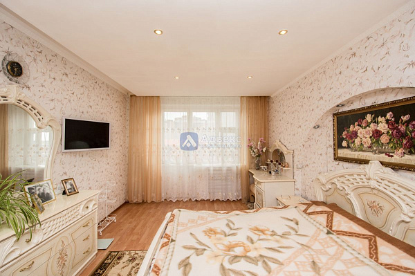 Квартира 3-комн., 91.6 м²