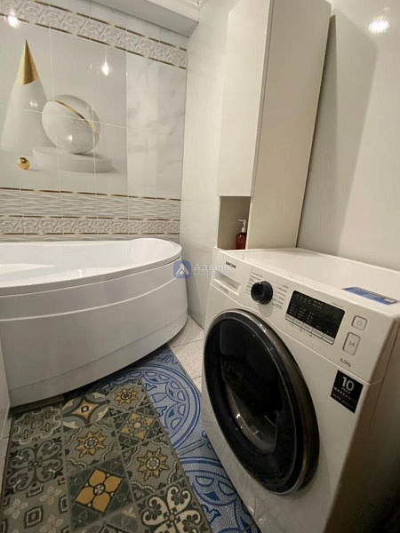 Квартира 2-комн., 67 м²