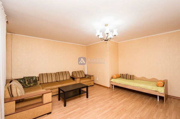 Квартира 3-комн., 91 м²