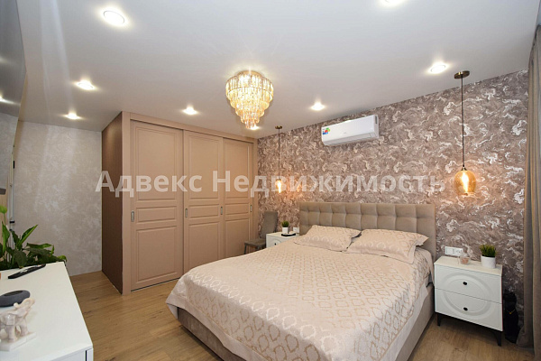 Квартира 3-комн., 93 м²