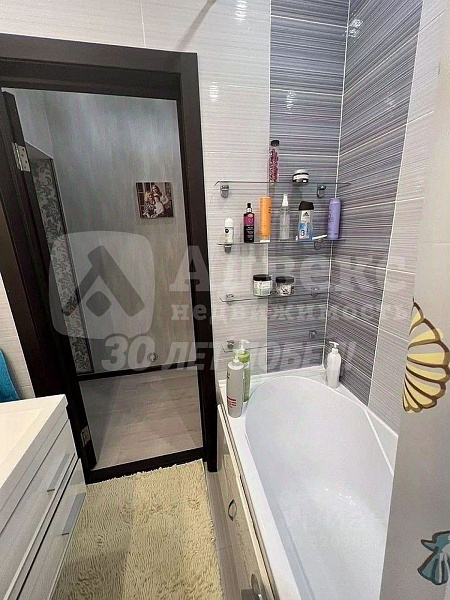 2-к квартира, 60 кв.м.