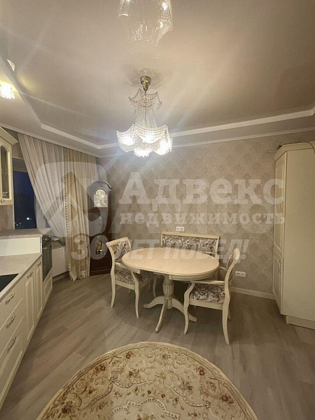 Квартира 2-комн., 76 м²