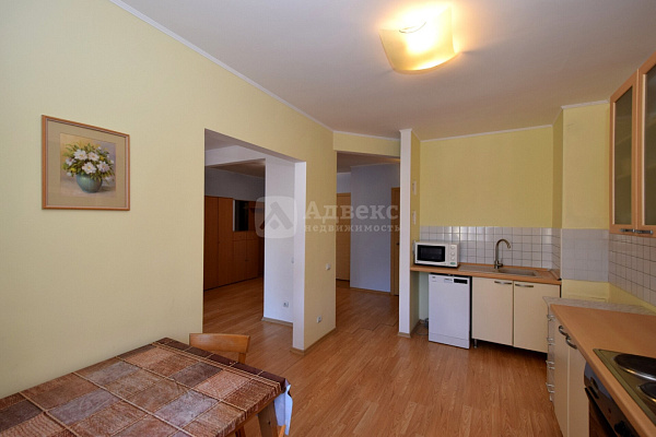 Квартира 3-комн., 101.3 м²