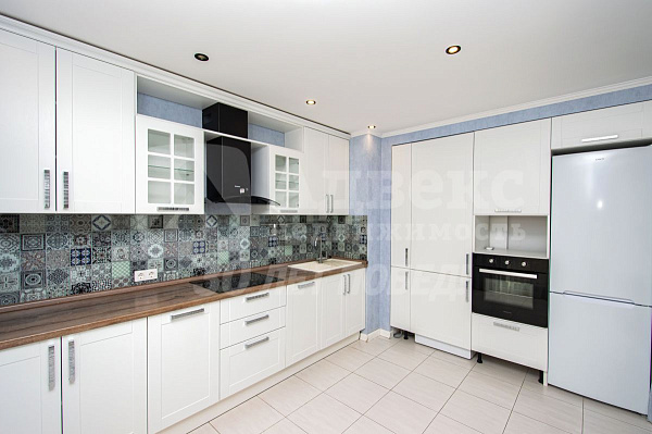Квартира 3-комн., 72.3 м²