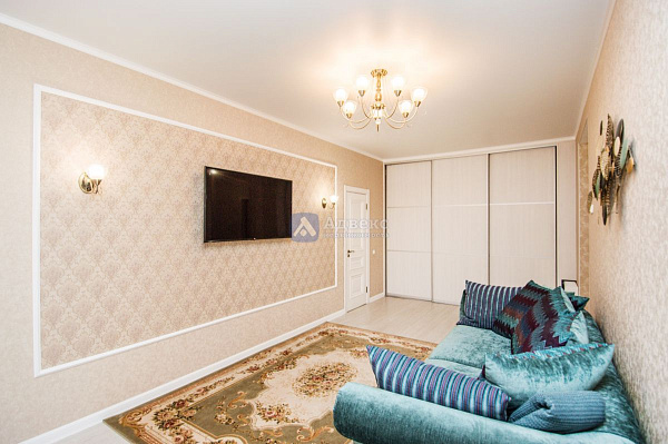 Квартира студия, 88.9 м²