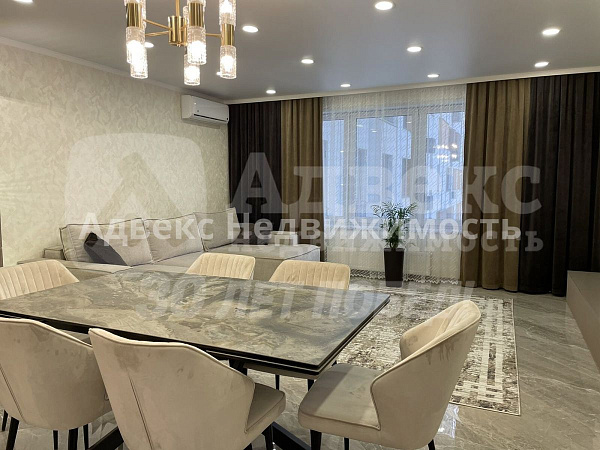 Квартира 3-комн., 105.4 м²