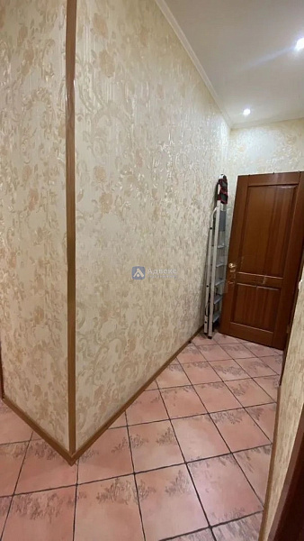 Квартира 3-комн., 104 м²