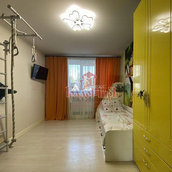 Квартира 3-комн., 60.4 м²