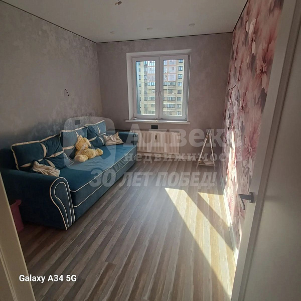Квартира 3-комн., 63.8 м²