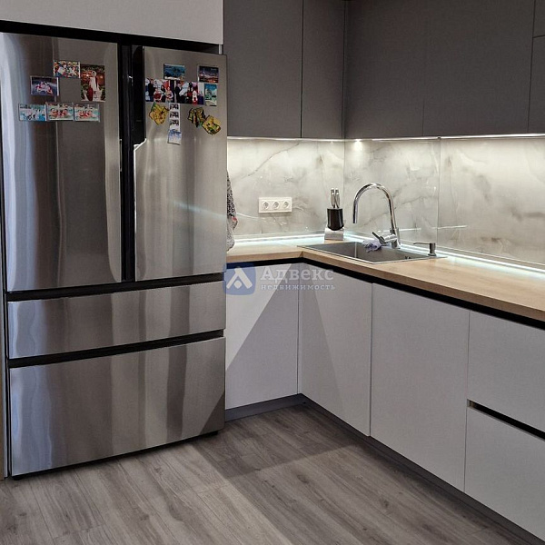 Квартира 4-комн., 128 м²