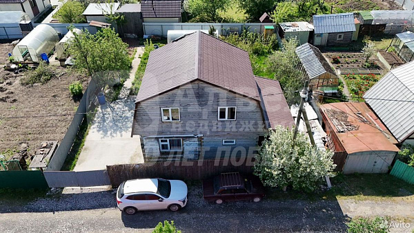 Дом 100 м²