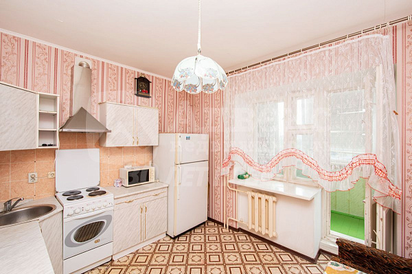Квартира 2-комн., 74 м²