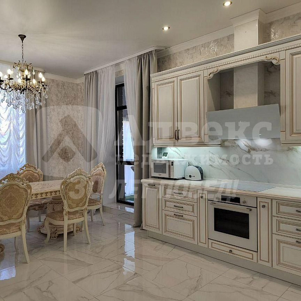 Коттедж 301.2 м²