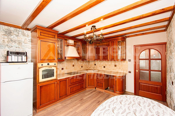 2-к квартира, 72 кв.м.