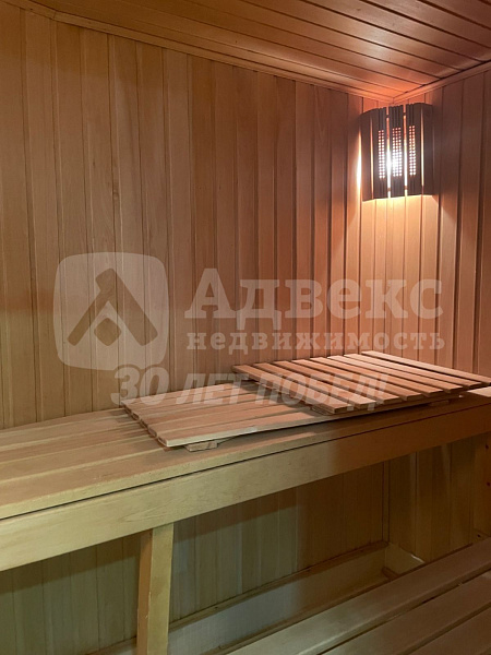 Квартира 3-комн., 129.2 м²