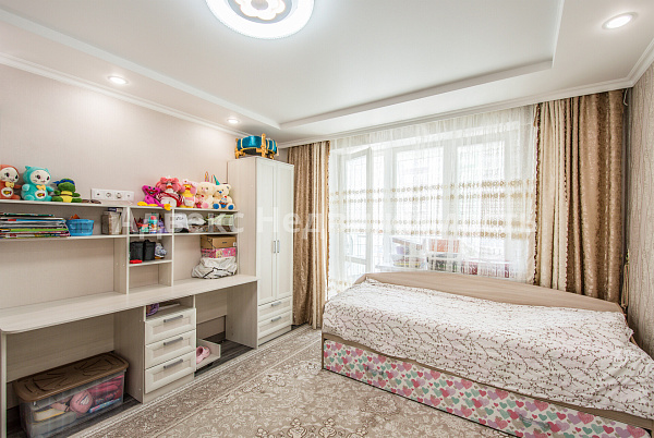 Квартира 3-комн., 92.7 м²