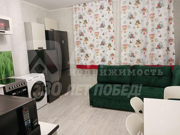 Квартира 2-комн., 80 м²