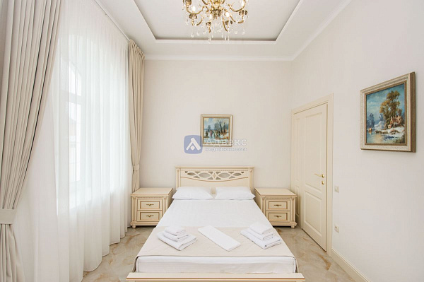 Коттедж 410 м²