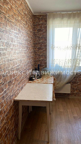 Квартира 3-комн., 70 м²