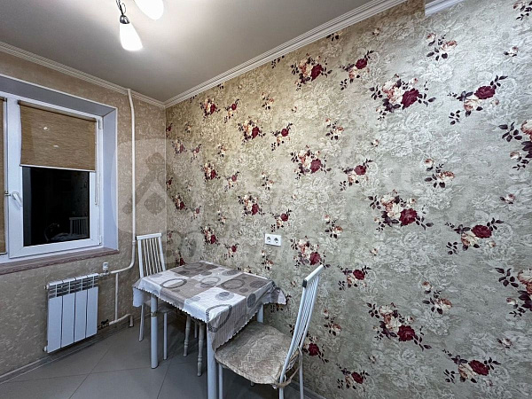 Квартира 3-комн., 65.2 м²