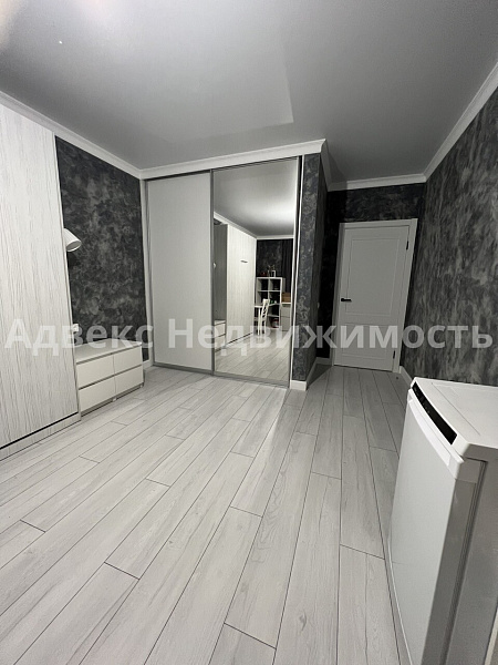 Квартира 1-комн., 64.6 м²