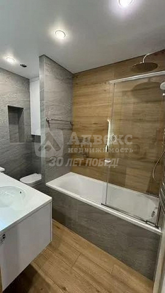 Квартира 3-комн., 71.1 м²