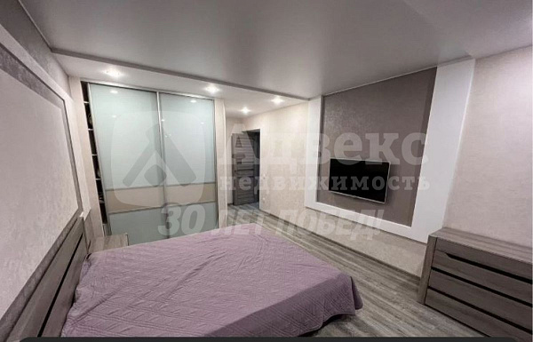 Квартира 2-комн., 65 м²