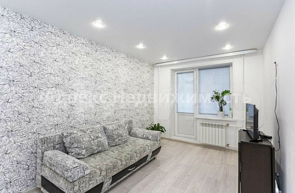 Квартира 2-комн., 56 м²