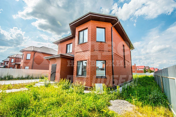 Дом, 200 кв.м.