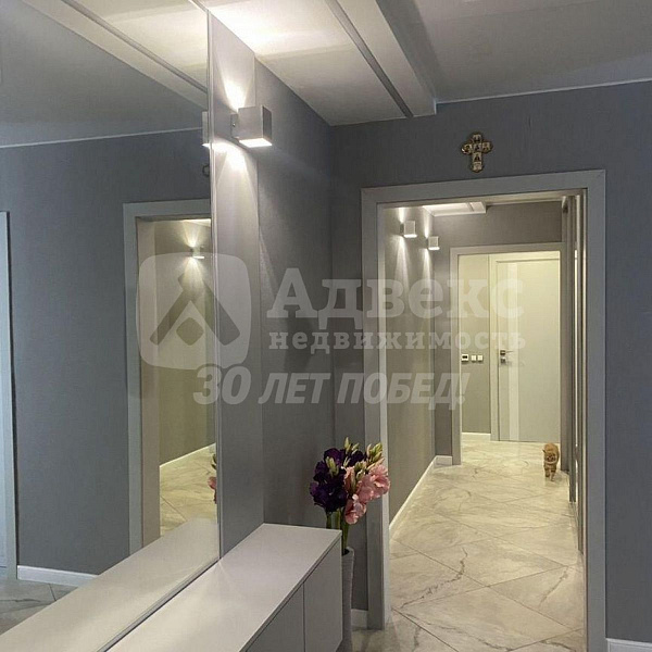 Квартира 3-комн., 92.7 м²