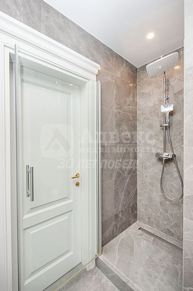 Квартира 2-комн., 74.3 м²