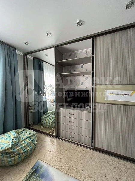 2-к квартира, 60 кв.м.