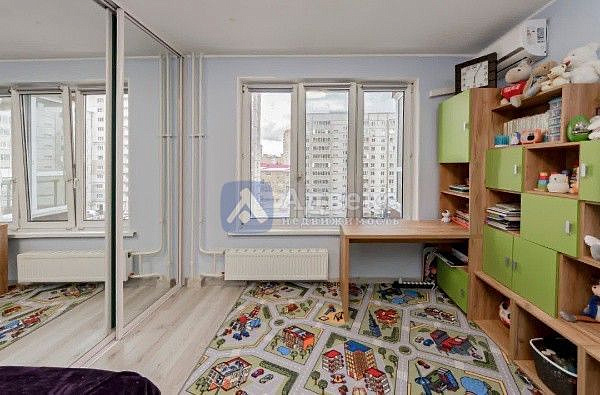 Квартира 3-комн., 90.9 м² Квартира 3-комн., 90.9 м²