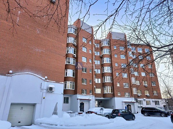 4-к квартира, 180 кв.м.