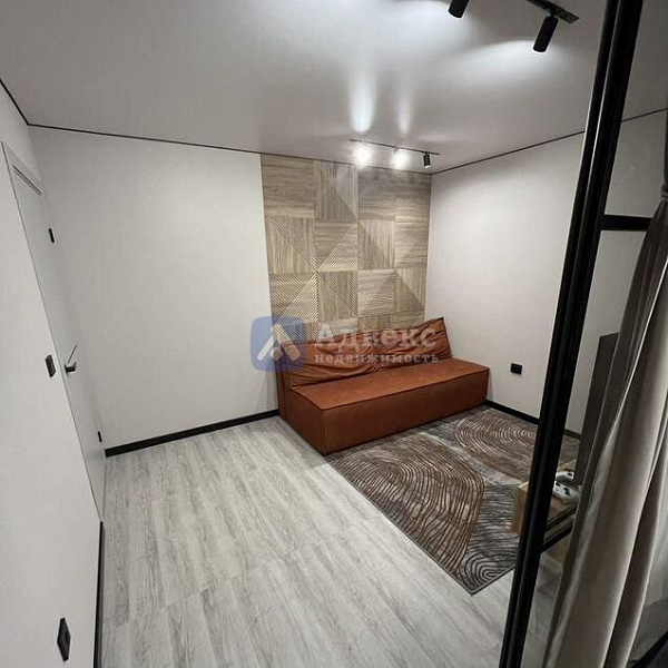 Квартира 2-комн., 70 м²