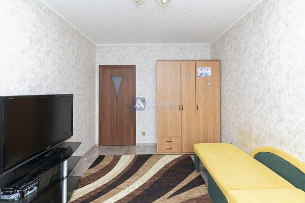 Квартира 3-комн., 77.3 м²