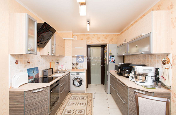 2-к квартира, 74 кв.м.