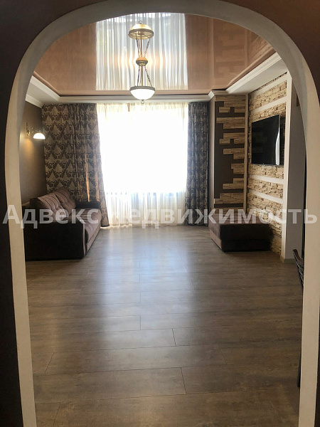 Квартира 1-комн., 54.2 м²