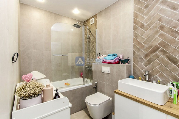 4-к квартира, 76 кв.м.
