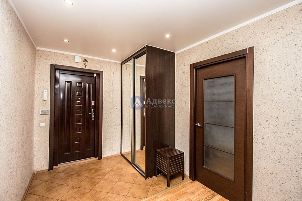 Квартира 3-комн., 96.2 м²