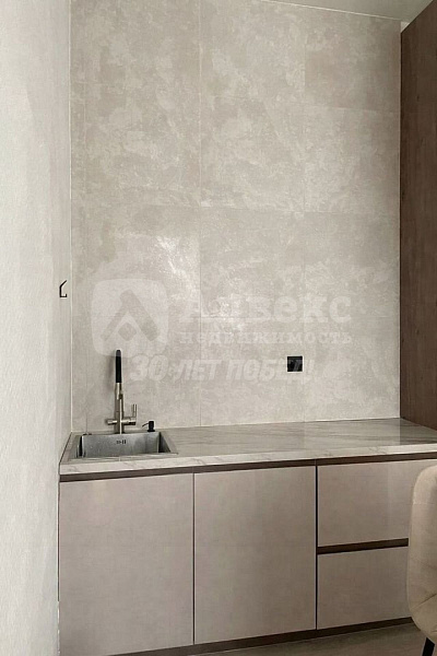 Квартира 2-комн., 80 м²